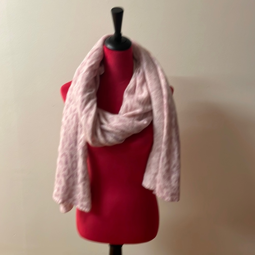 Amicale 100%cashmere wrap